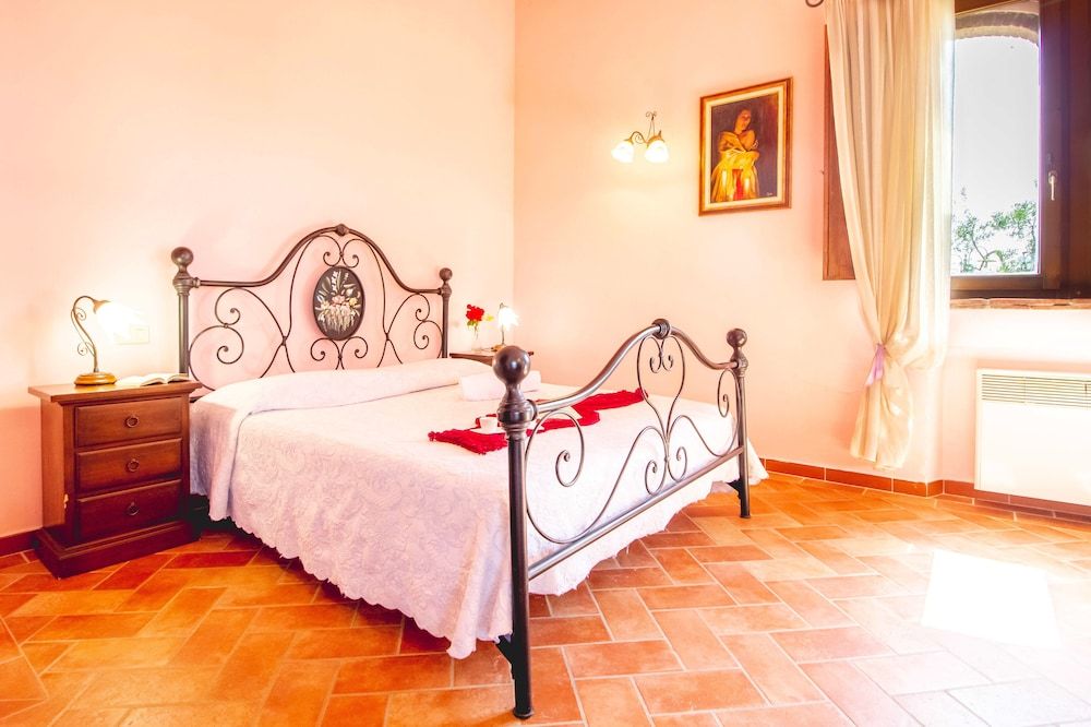 Agriturismo Poggio Pistolese 3