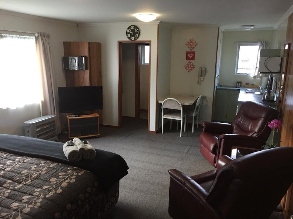 Alexandra Motor Lodge 3