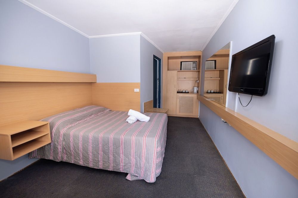 Windsor Heritage Motel 2