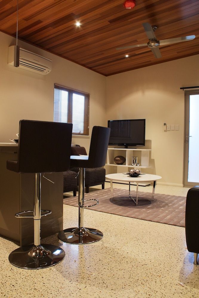 Mia Mia Executive Apartments 2