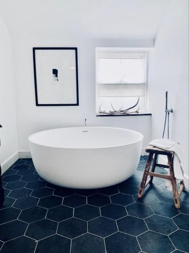 Place of architectural interest The Croft 2