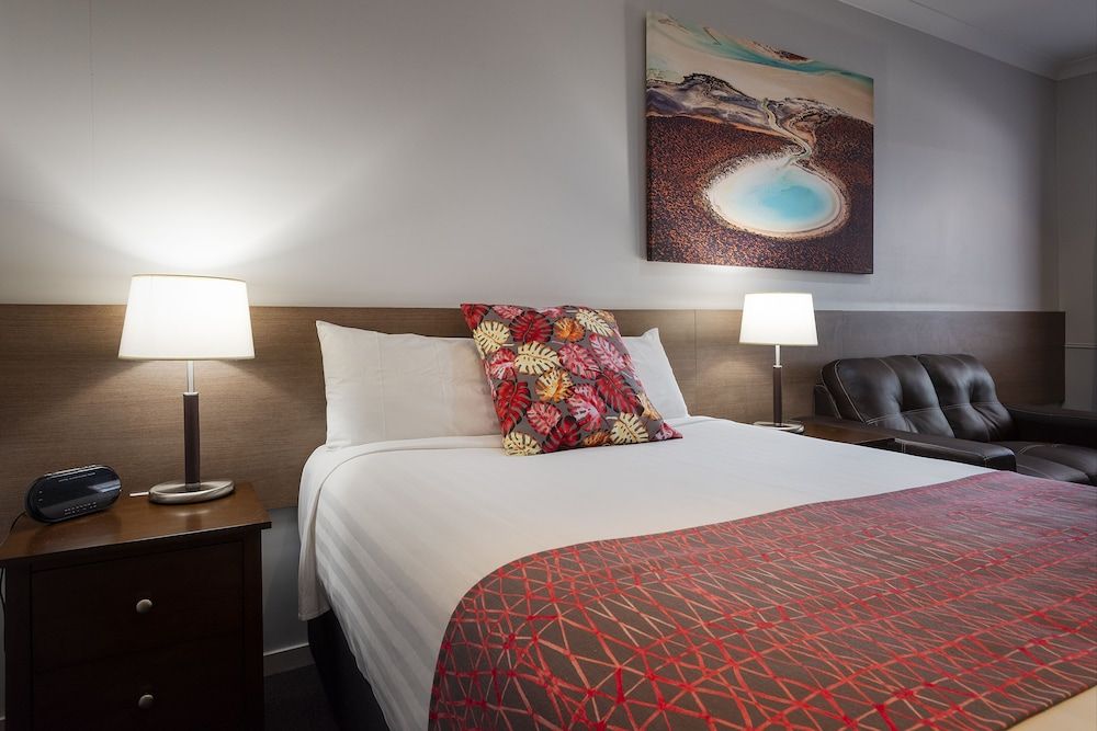 Roma Inland Motor Inn 3