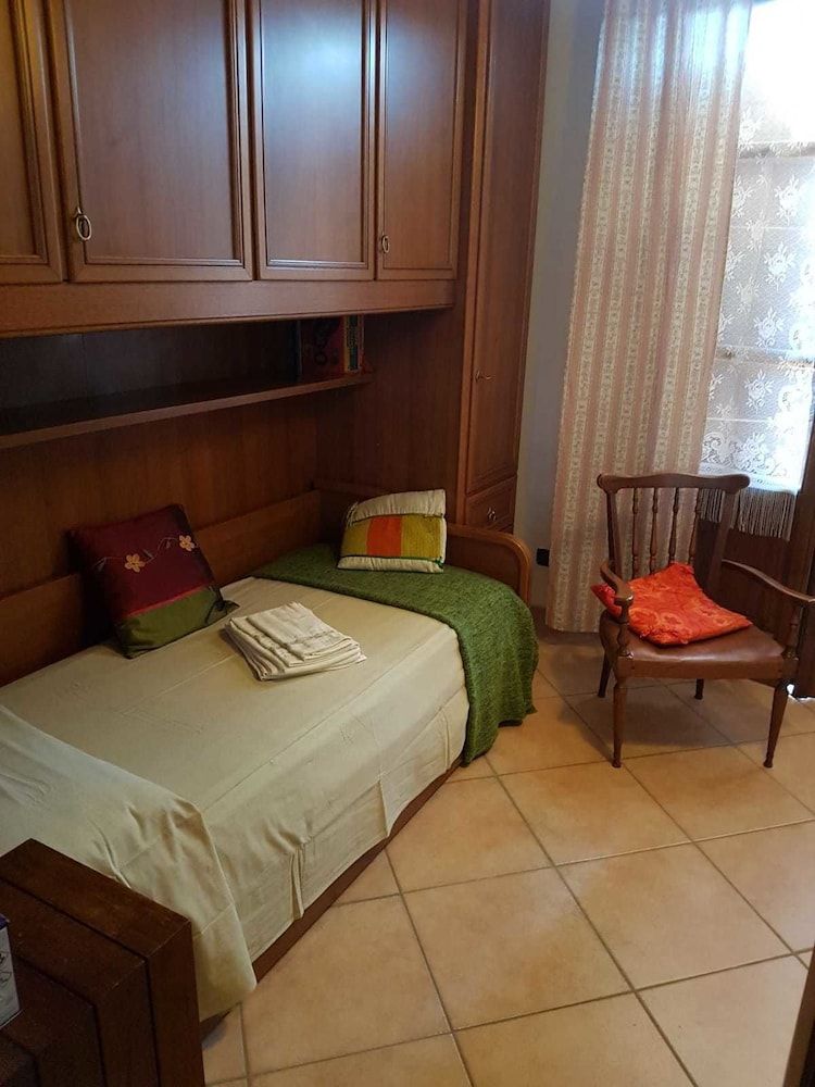 Villa Lory Albinia 2