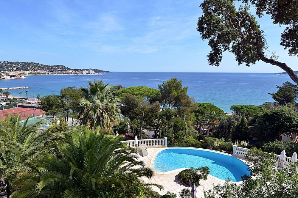 Lou Trelus -1 estrellas en Sainte-Maxime