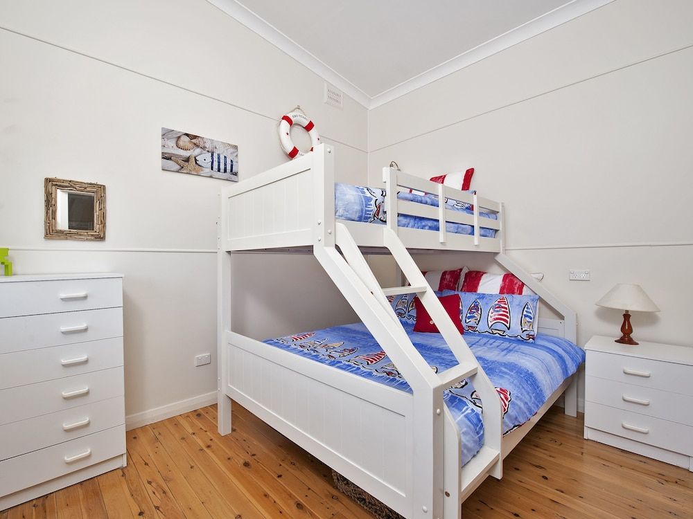 Fingal Beach Shack 2