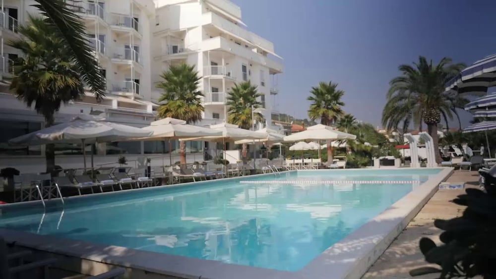Hotel Abruzzo Marina 4 estrelas em Silvi Marina