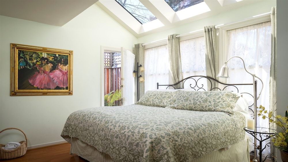 Cabernet House, An Old World Inn 4 étoiles à Napa