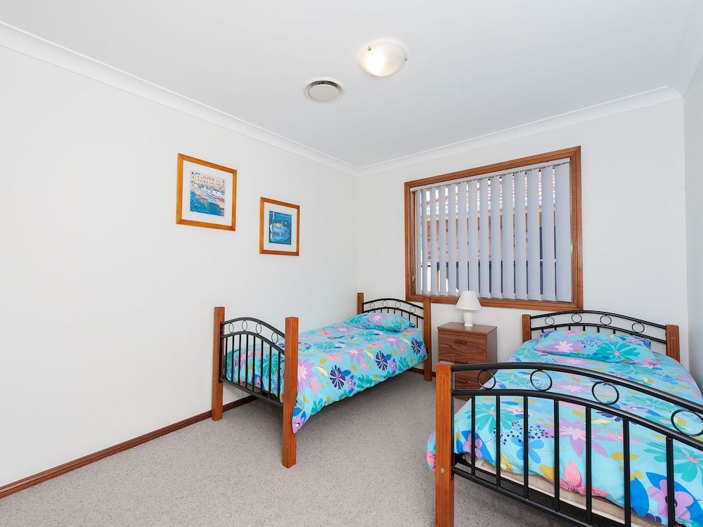 Little Rocky at Fingal Bay 2