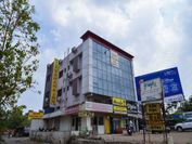 OYO 12854 Hotel Sahara Inn