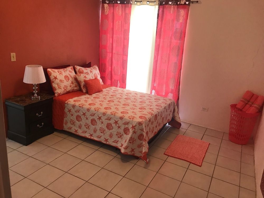 Star Self-Serviced Apartment Rentals 3