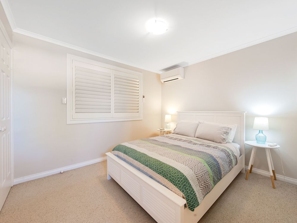 Occy's at Fingal Bay 3