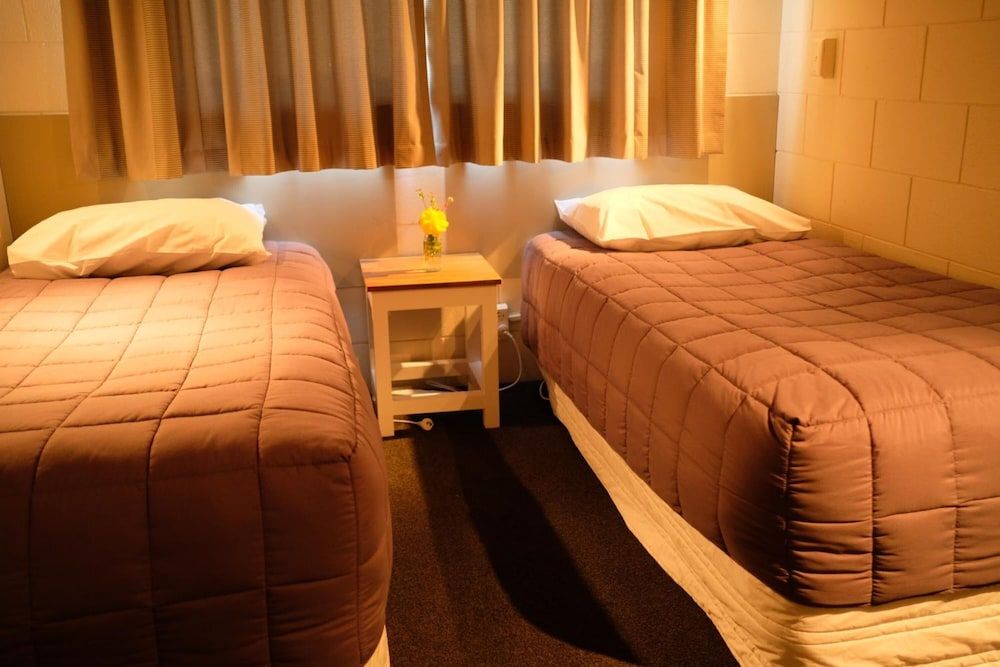 Montana Lodge Motel 3