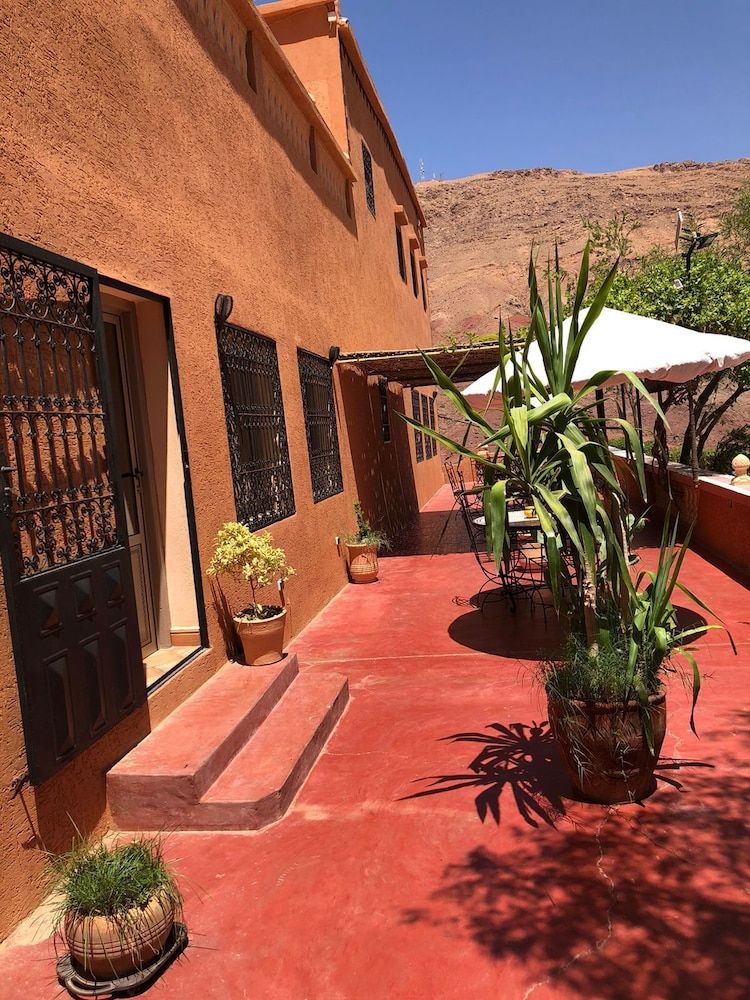 Auberge Miguirne chez Ali