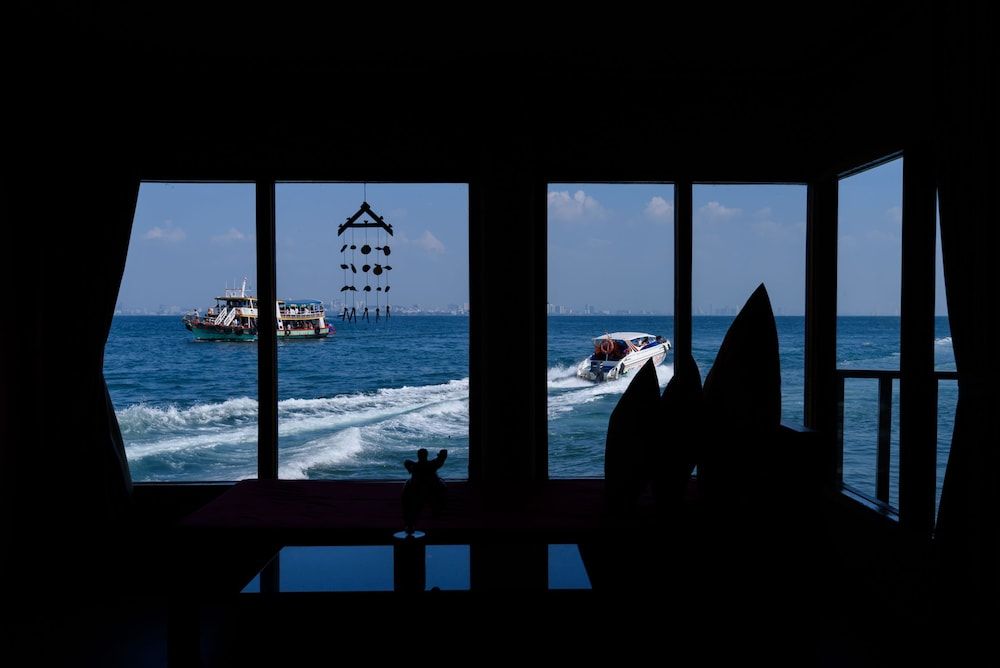 Lareena Resort Koh Larn Pattaya 2