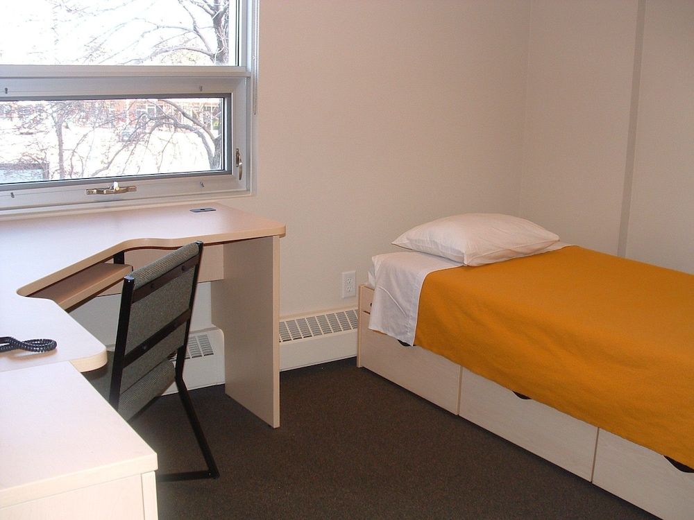 University of Alberta - Guest Accommodation 3