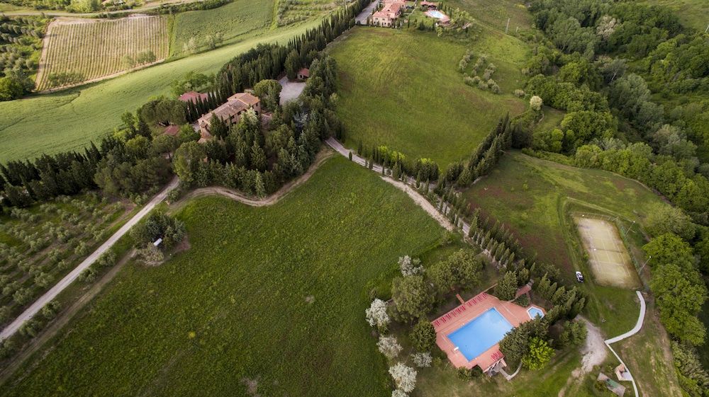 Agriturismo Il Poggio -1 estrelas em Montaione