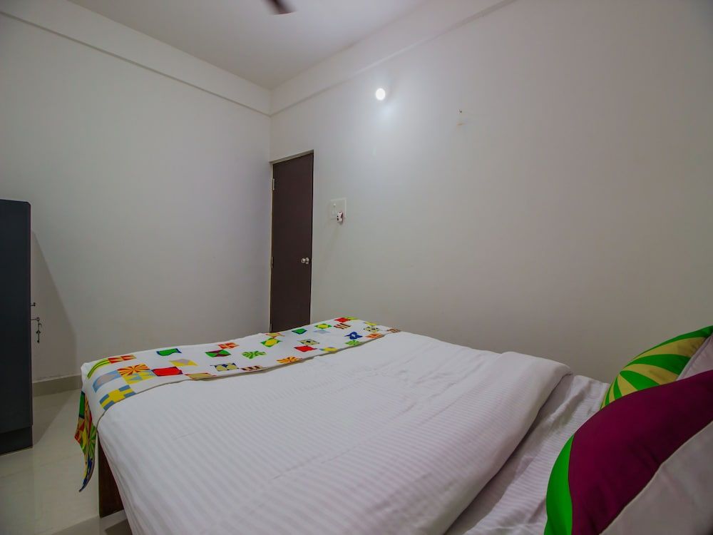 OYO 12872 Home 1BHK Siolim 2