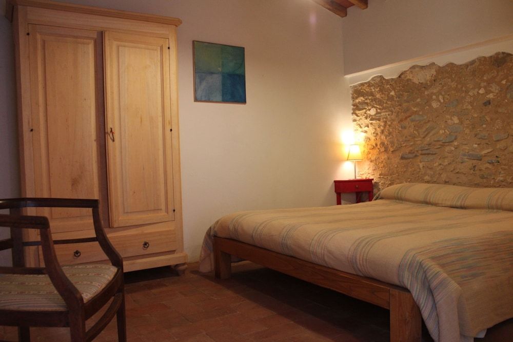 Almora Bed & Breakfast 2