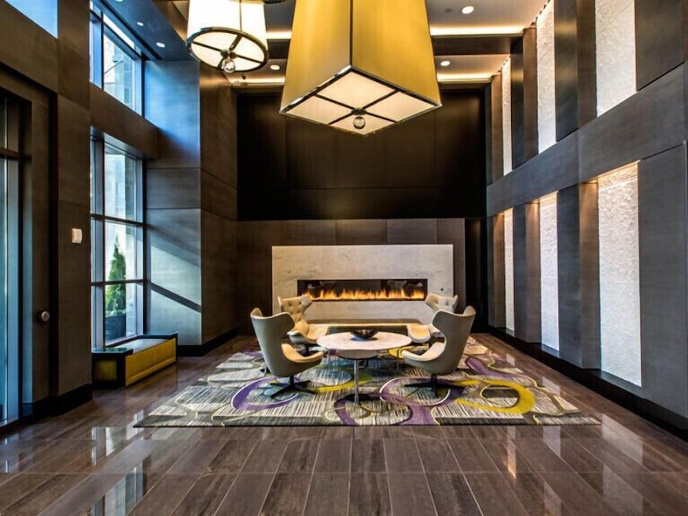 National at Reston Town Center