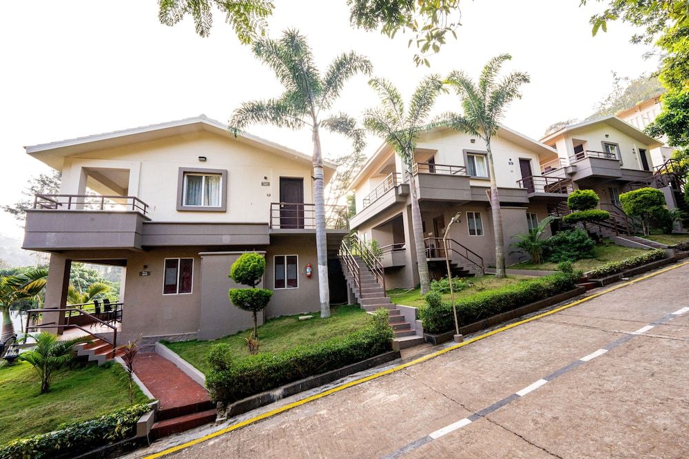 TGI STAR Holidays Yercaud