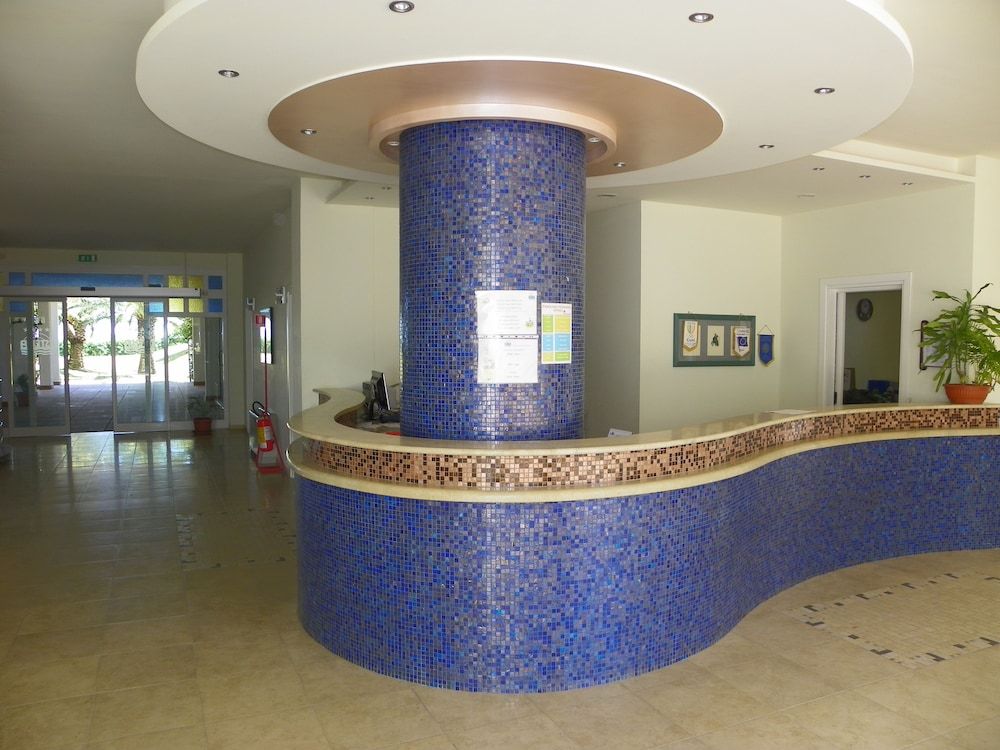 Estella Club & Beauty 2