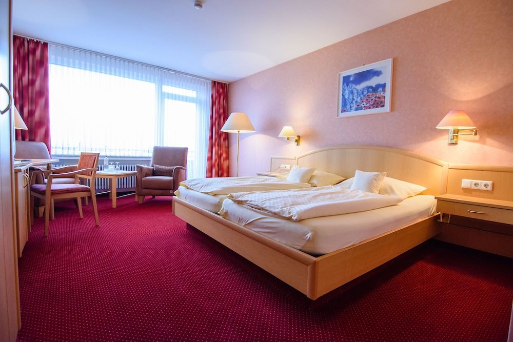 Sporthotel Zum Hohen Eimberg 2