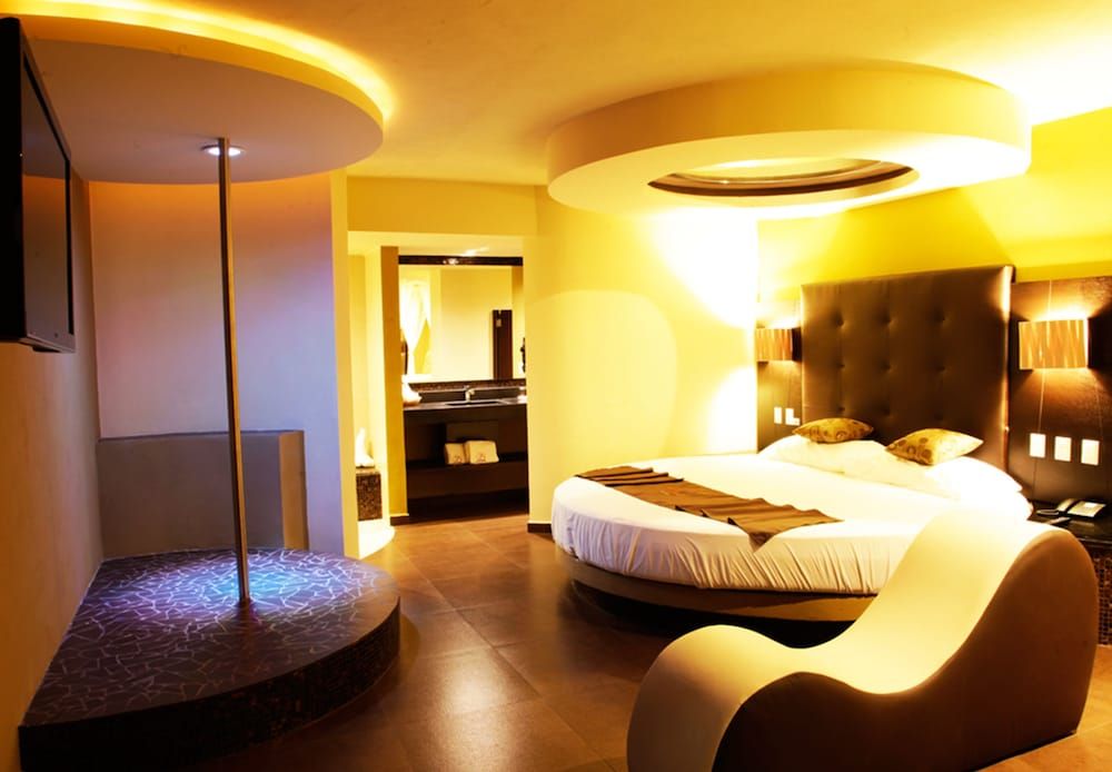 Sensaciones Motel Boutique - Adults Only