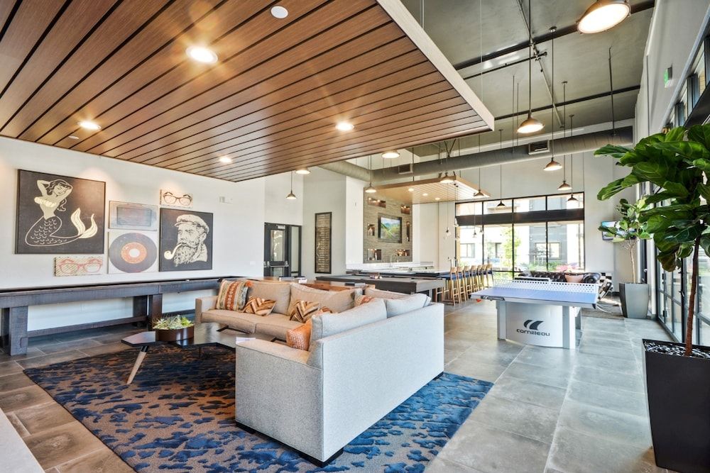 Bluebird Suites near Facebook HQ 3