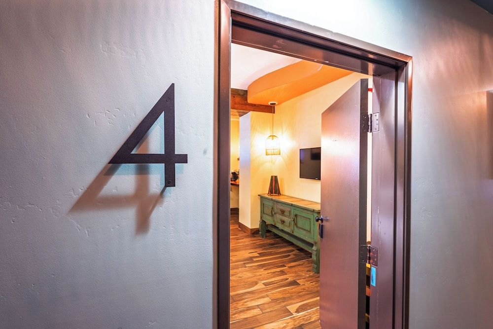 Nomads Hotel - Near San Clemente Pier 3