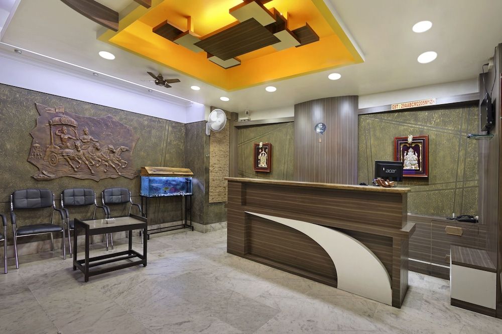 Mannars Deluxe Lodge 3