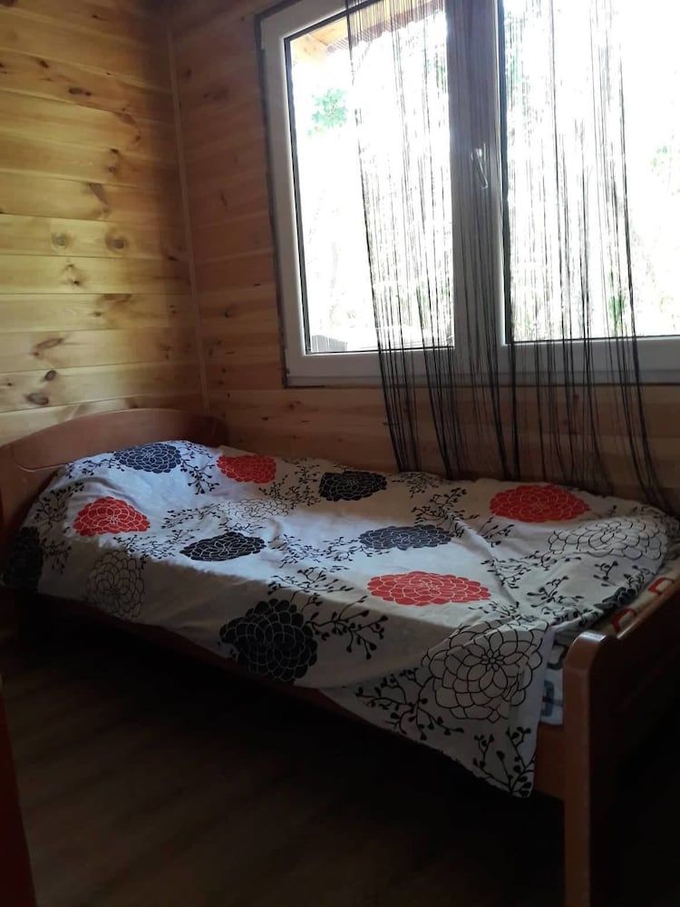 Bliss Cottage 3