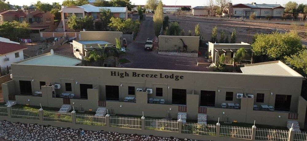 High Breeze Lodge