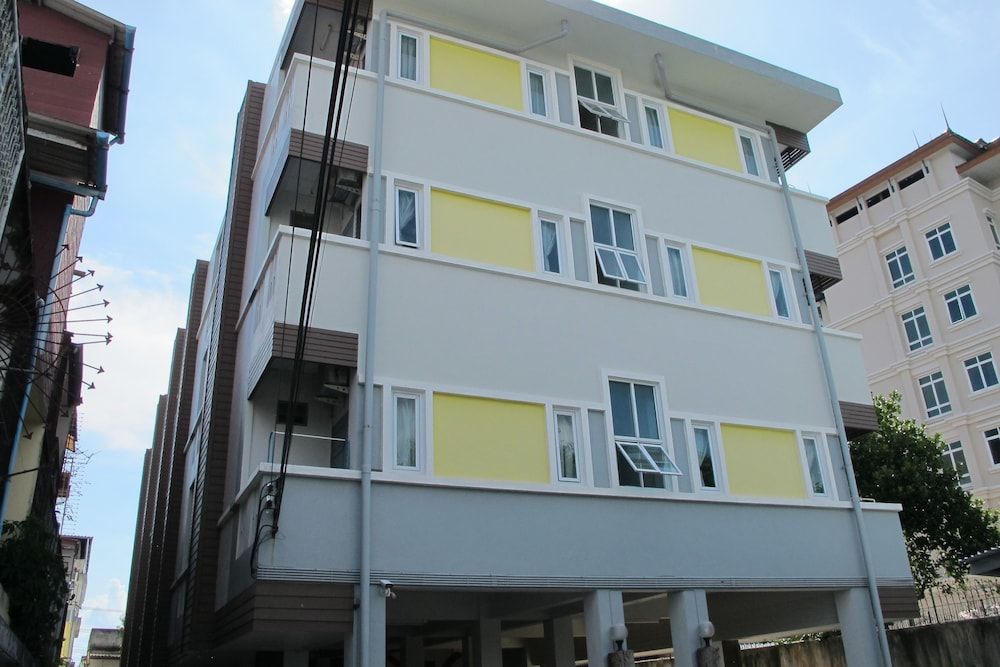 Pattara Apartment Suratthani 1