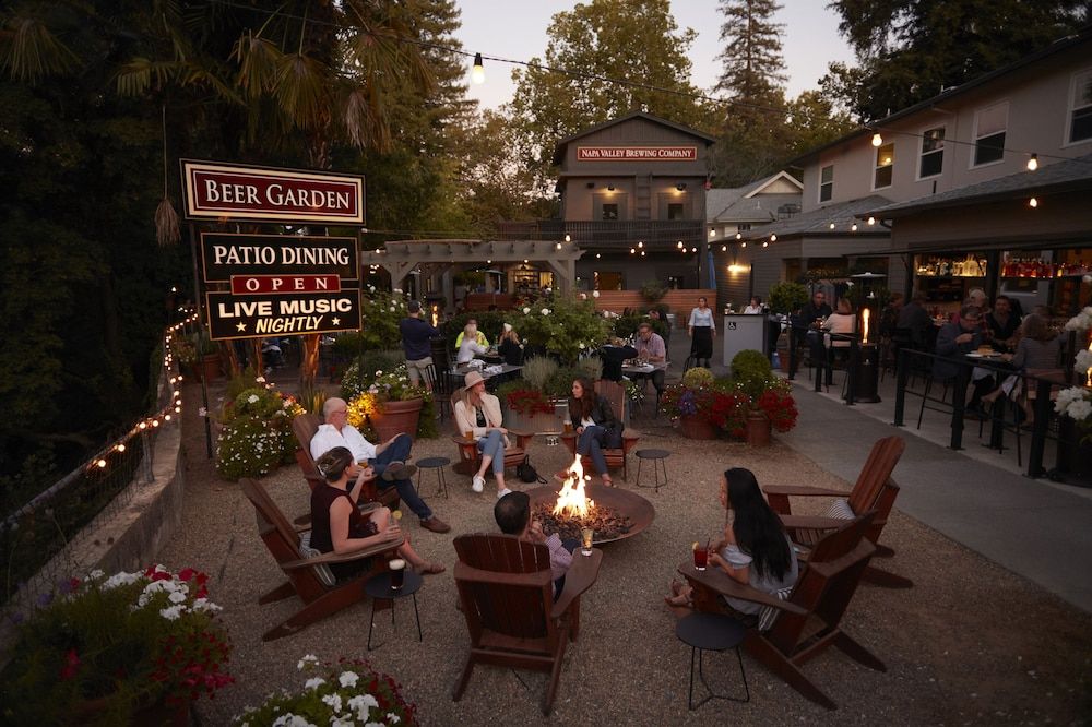 Calistoga Inn Restaurant and Brewery