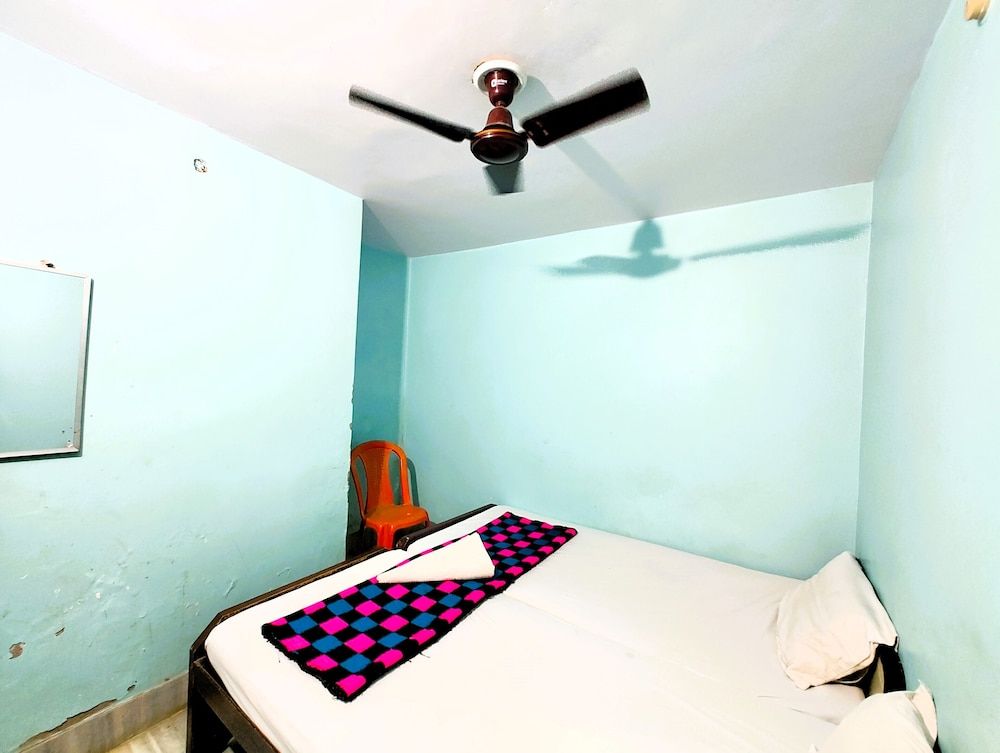 Hotel Teerth Guest House Varanasi 3