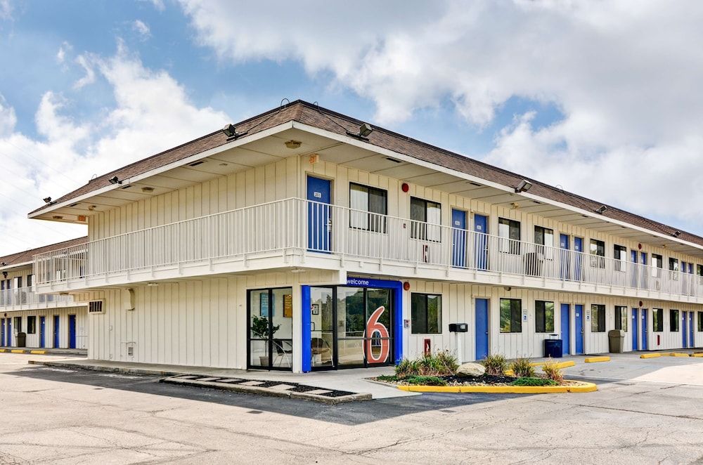 Motel 6 Pittsburgh, PA - Crafton 2 estrelas em Pittsburgh