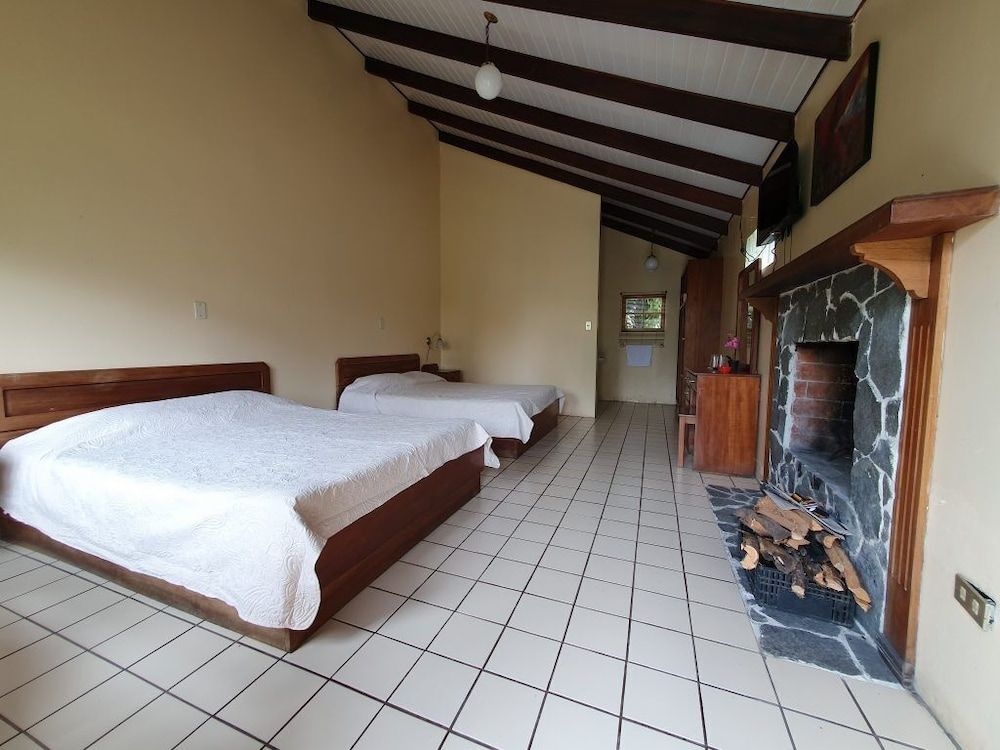 Hotel Villa Zurqui 3