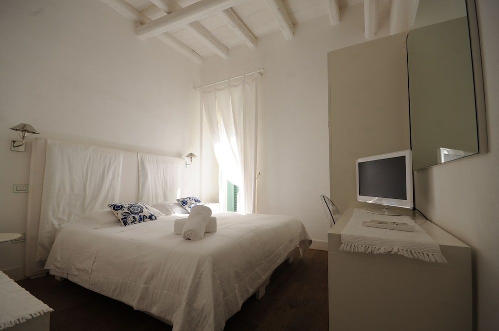 Suite Home Trani 2