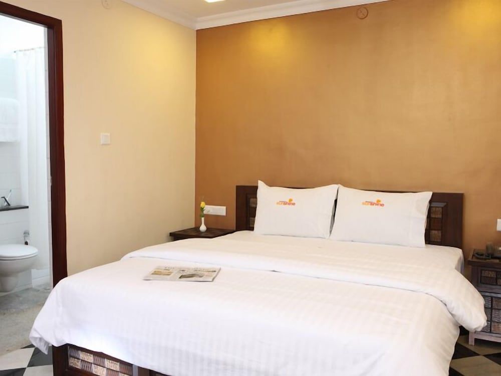 Meenakshi's Sunshine Hotel 3
