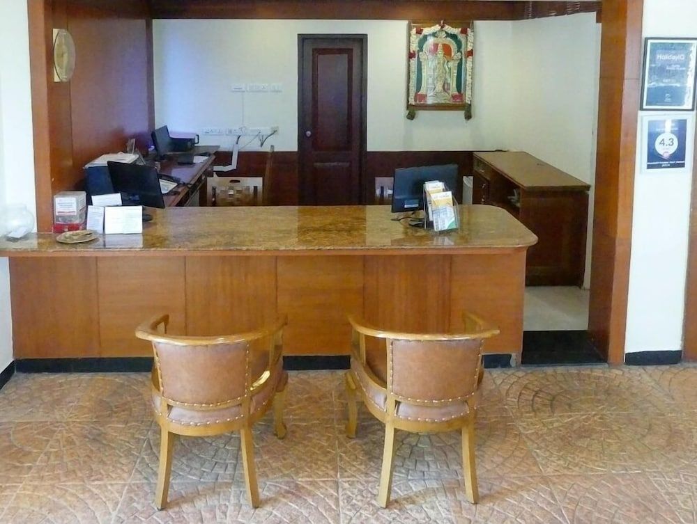 Meenakshi's Sunshine Hotel 2