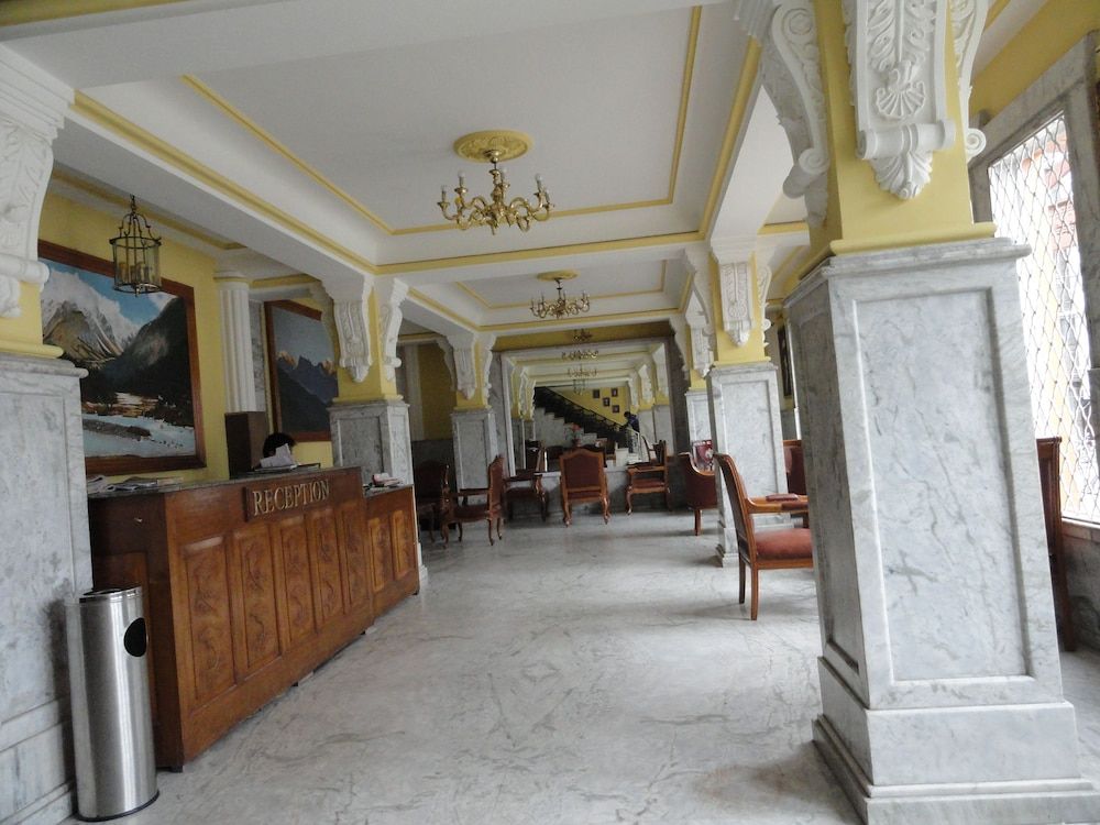 The New Castle Hotel 2