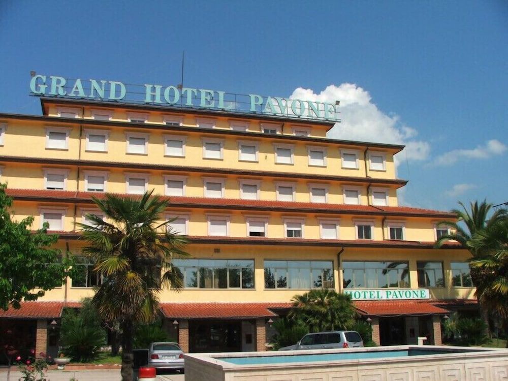 Grand Hotel Pavone 1