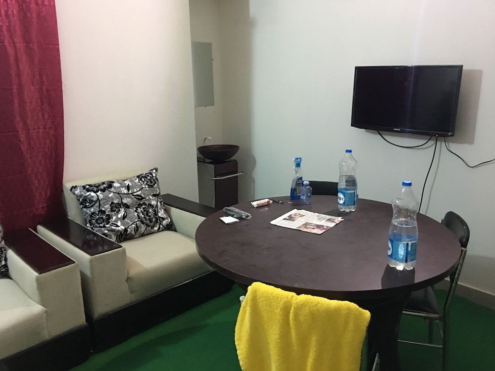 AMtec Fazilla Castle 2