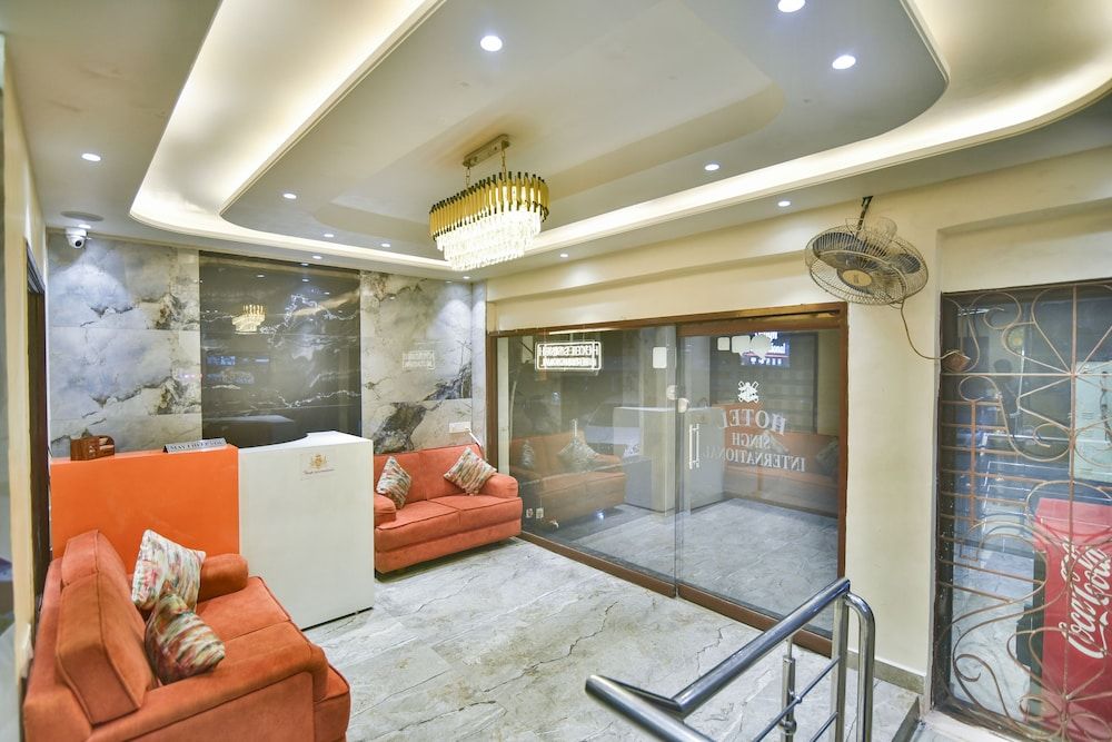 Hotel Singh International 2