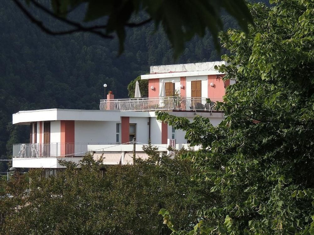 Albergo San Carlo -1 étoiles à Massa