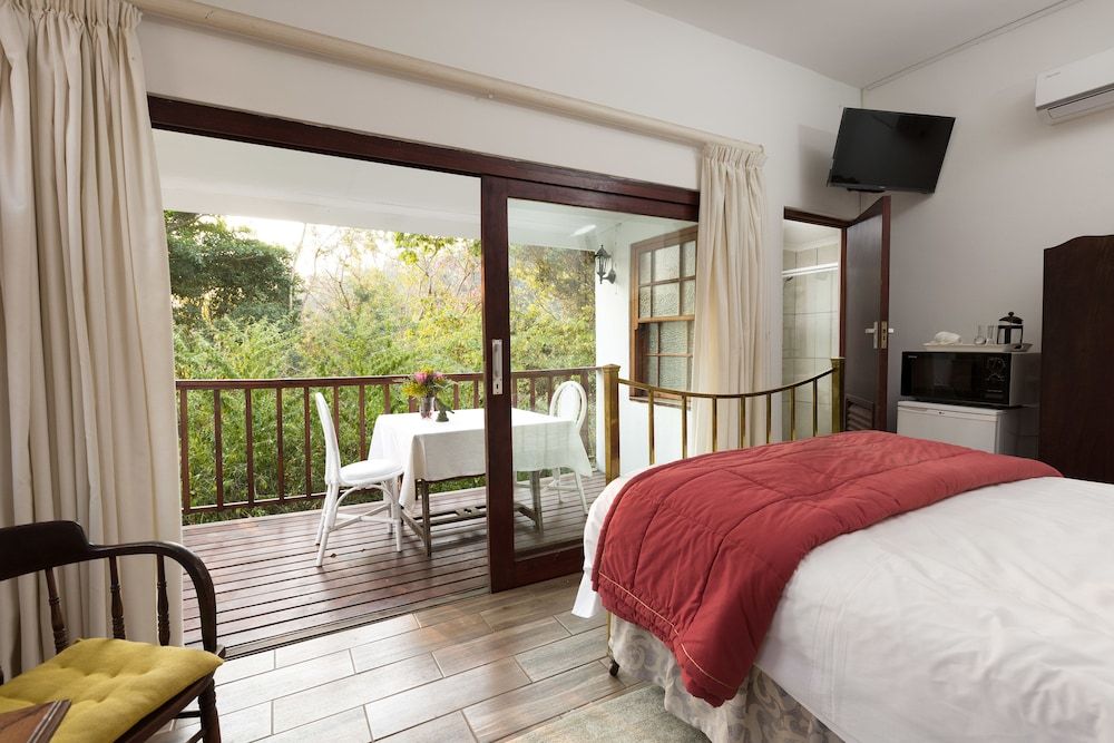 Royston Hall Guesthouse 3