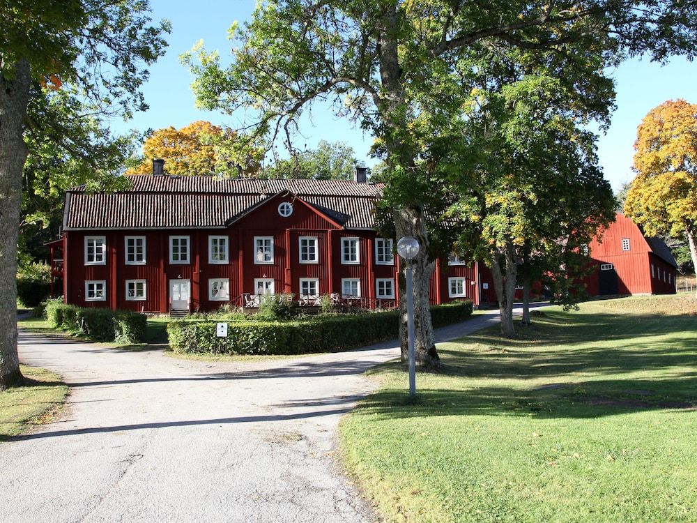 Gripsholms Bed & Breakfast