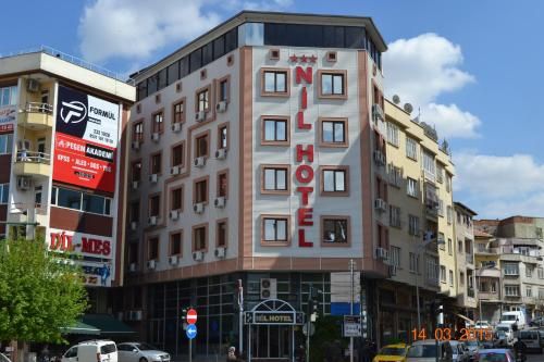 Nil Hotel 2