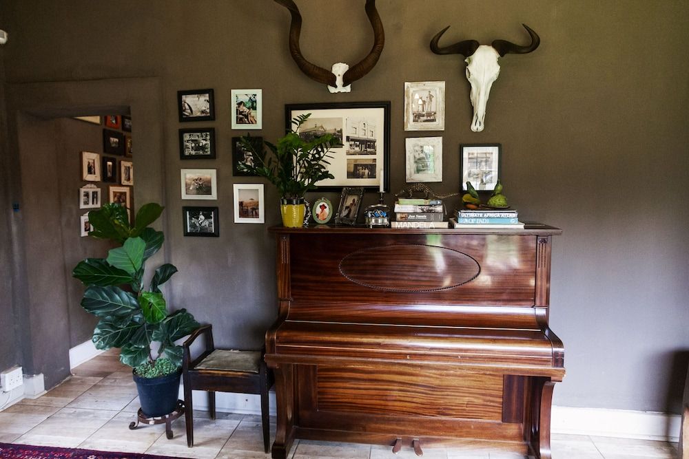 Town and Country Guest House 3