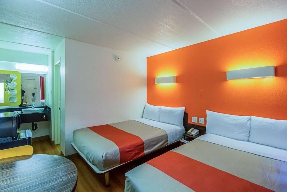 Ocean Inn South Padre Island 3